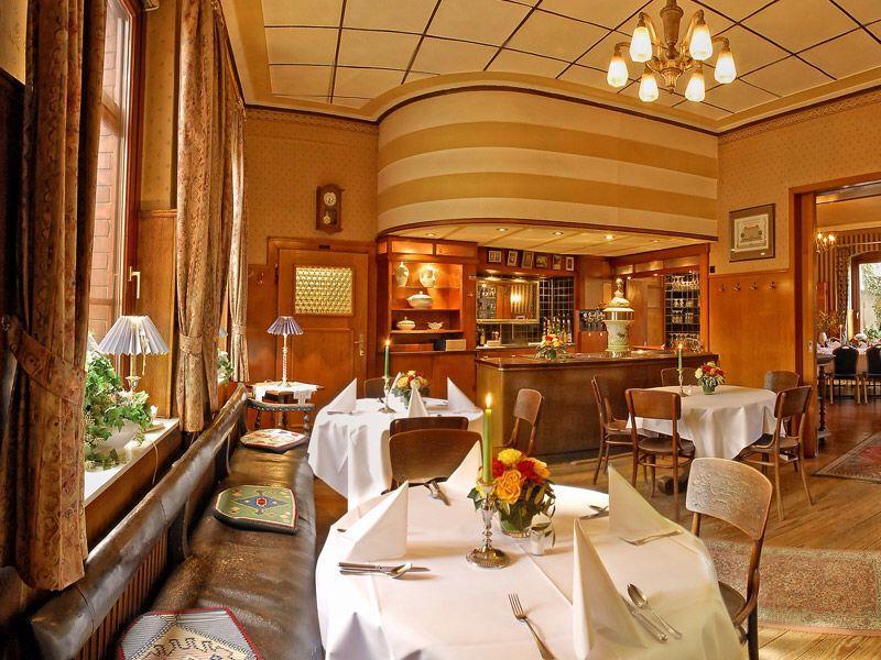 Landgasthaus & Hotel Lindenhof Königslutter am Elm Extérieur photo